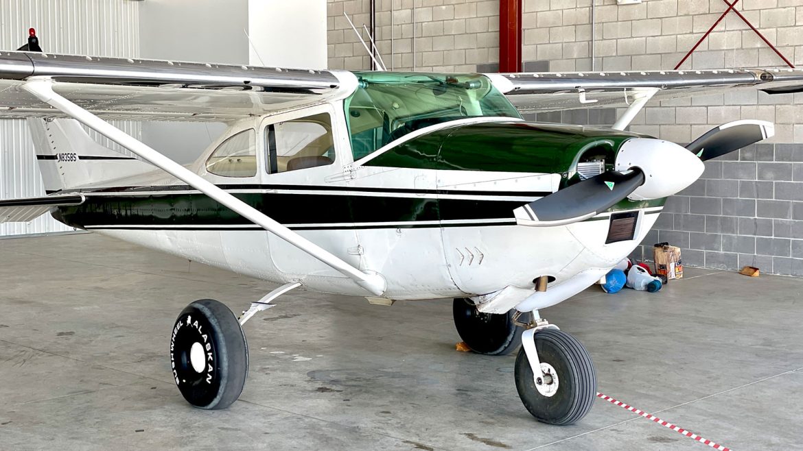 Forud type Rejse Print Cessna 182 Modified for Backcountry – Stew's Aero Services